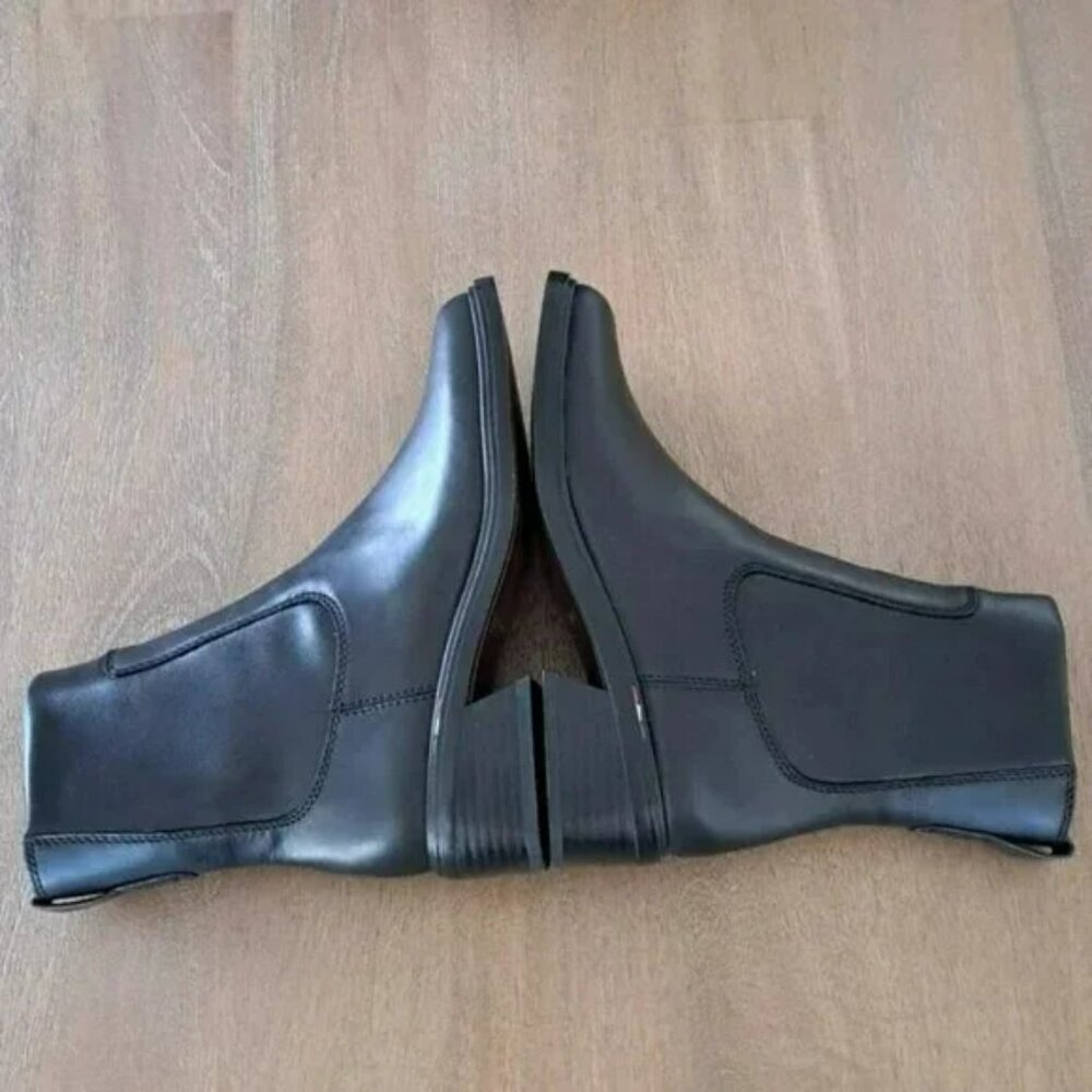 Franco Sarto Gracelyn Bootie - Color: Black Leather - Size: Women 7 - Picture 7 of 9